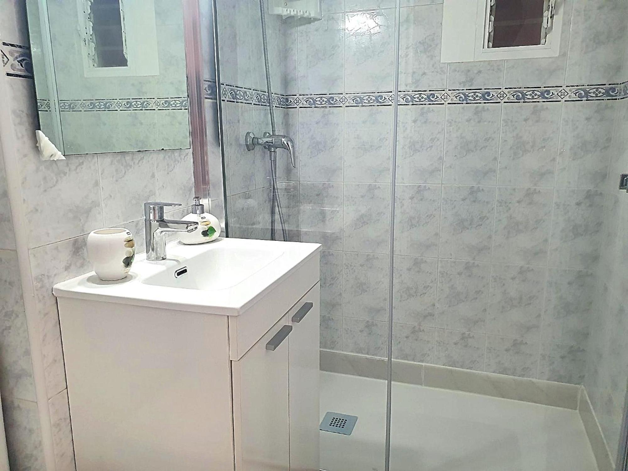Three Bedrooms Apart In Benidorm Near Beach And Strip Εξωτερικό φωτογραφία