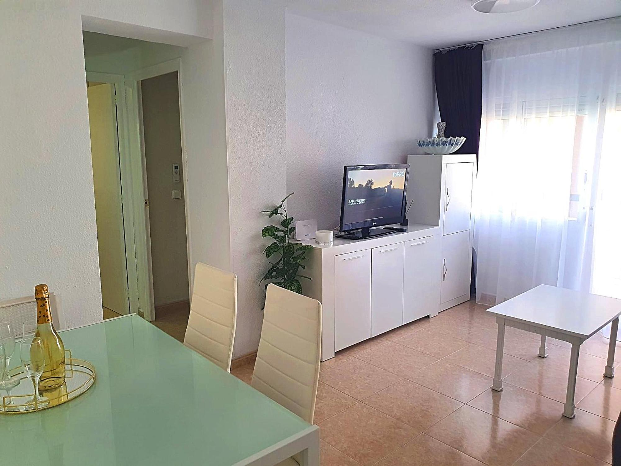 Three Bedrooms Apart In Benidorm Near Beach And Strip Εξωτερικό φωτογραφία