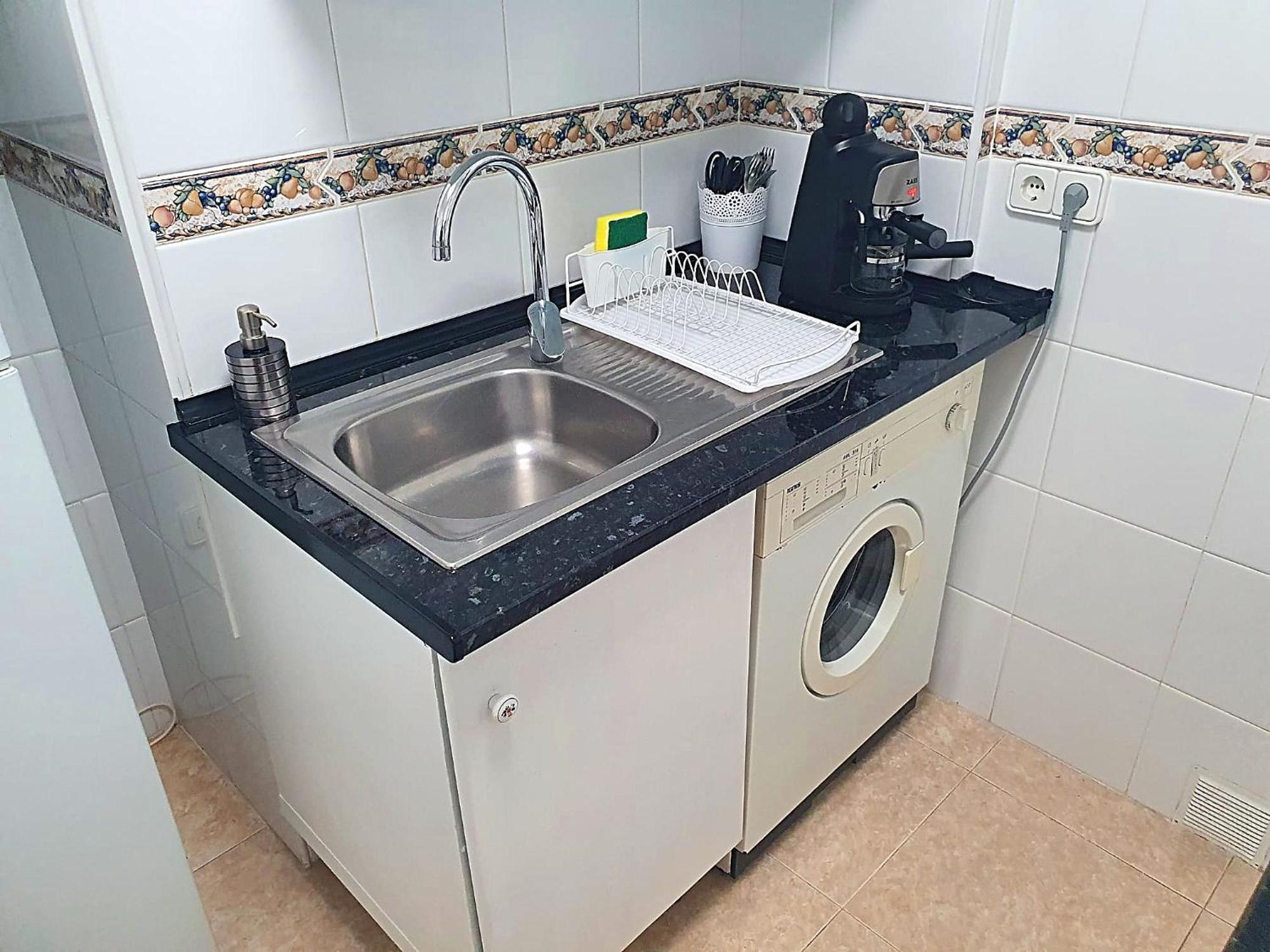Three Bedrooms Apart In Benidorm Near Beach And Strip Εξωτερικό φωτογραφία